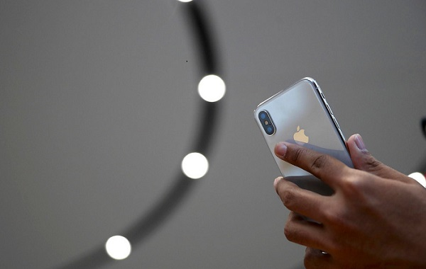 02_iphone.png
